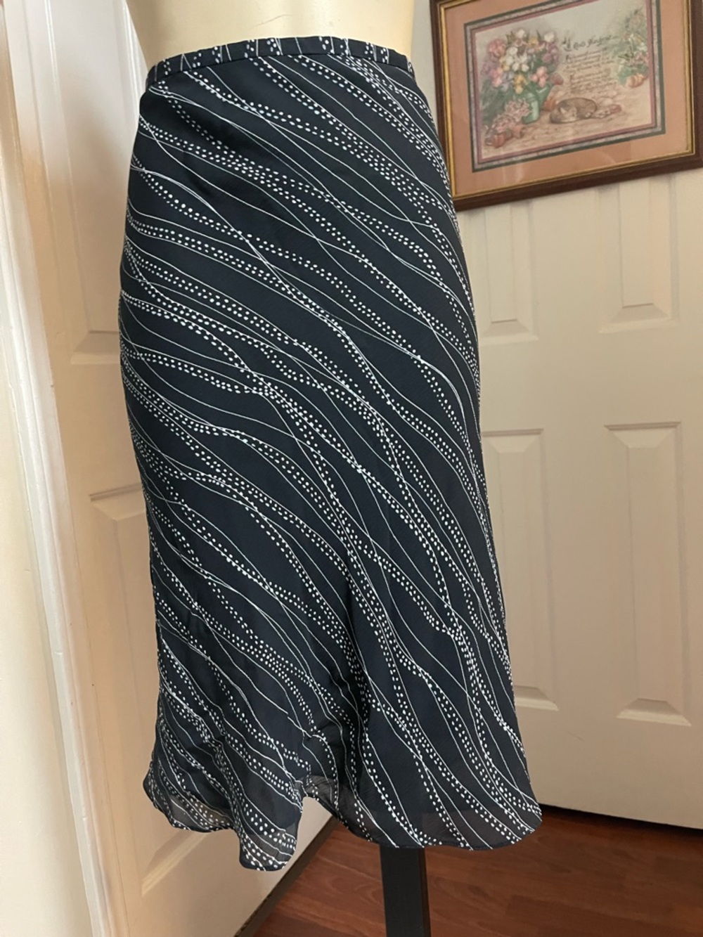 Merona Navy Midi Skirt with White Wave Stripe - Picture 2 of 6